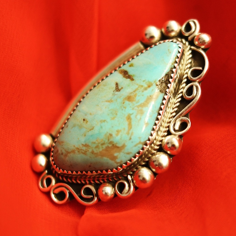SOLD‼️ Leslie Nez Navajo Sterling Large Ring - Picture 4 of 7